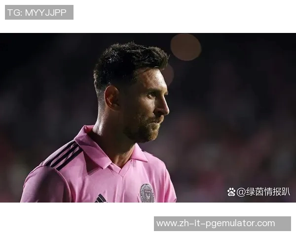 中国足球球星精彩瞬间高清壁纸收藏展现传奇球员风采 中国足球球星精彩瞬间高清壁纸收藏展现传奇球员风采